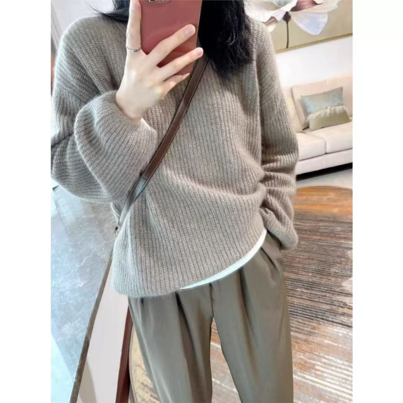 高端清仓捡漏春秋新款圆领重工亮丝加厚休闲针织衫毛衣女