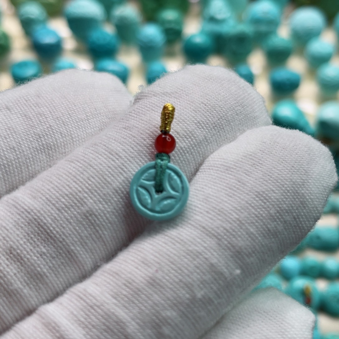 南红玛瑙颈饰未镶嵌