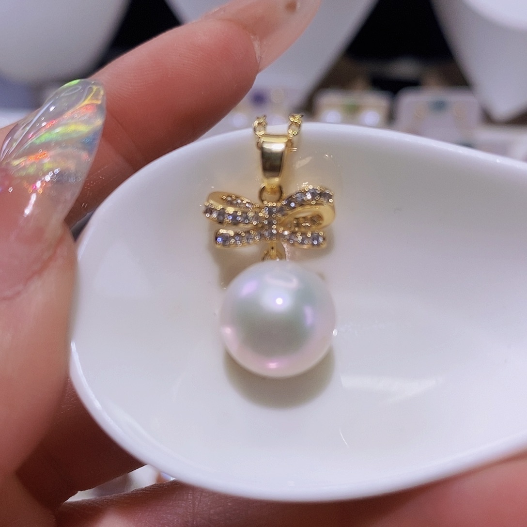 淡水珍珠颈饰合金