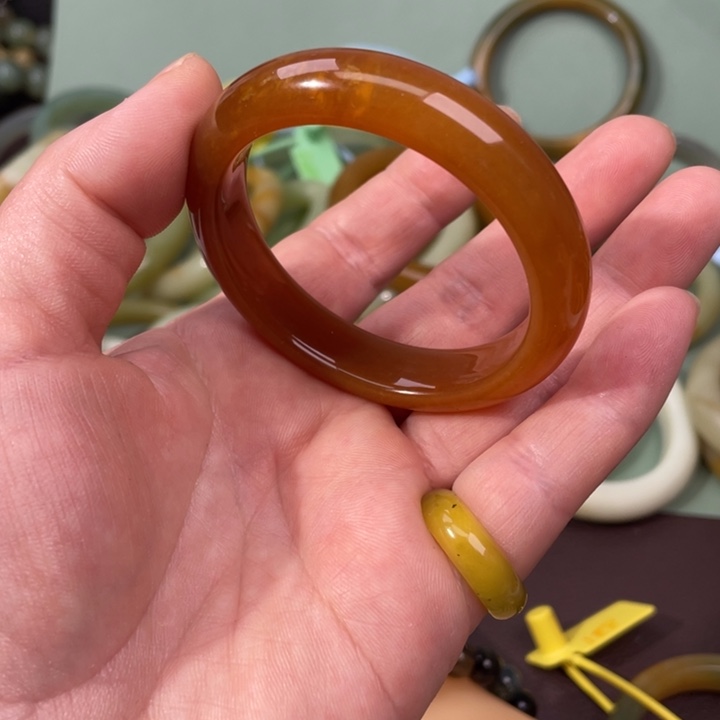 蛇纹石玉未镶嵌手镯福****)