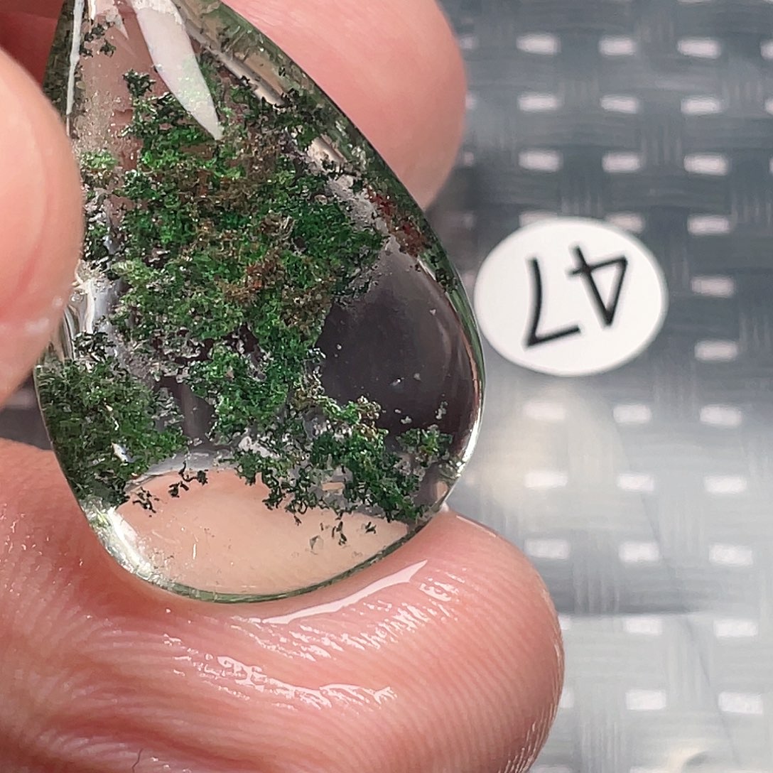 【闪购商品】颈饰未镶嵌水晶爱****?