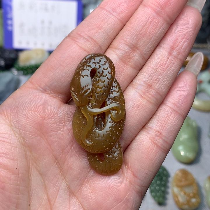 和田玉挂件未镶嵌