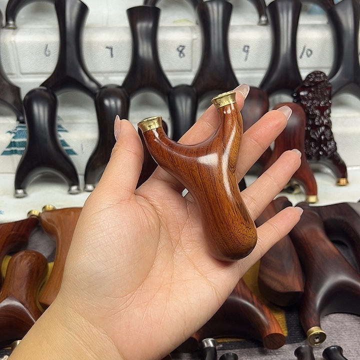 木沙铁快压小胖。。。