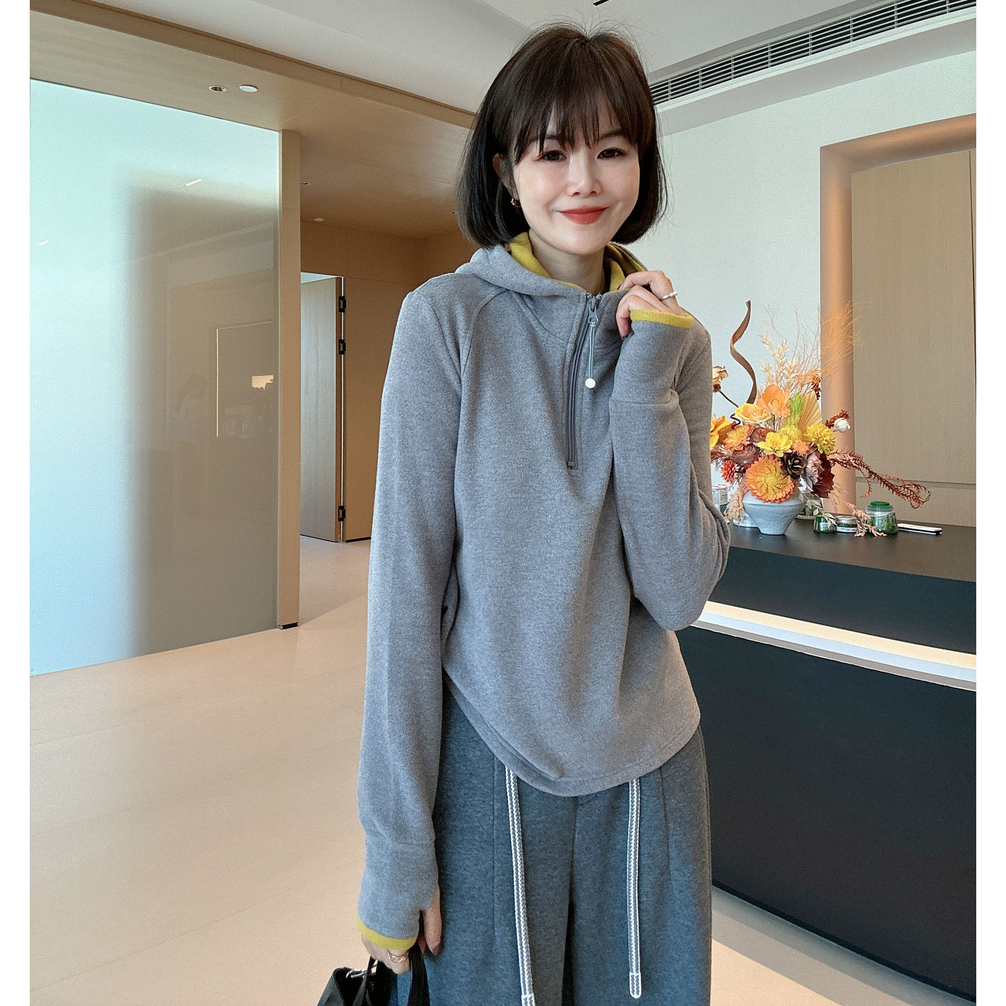 双面绒加厚半拉链连帽叠穿修身显瘦撞色拼接卫衣
