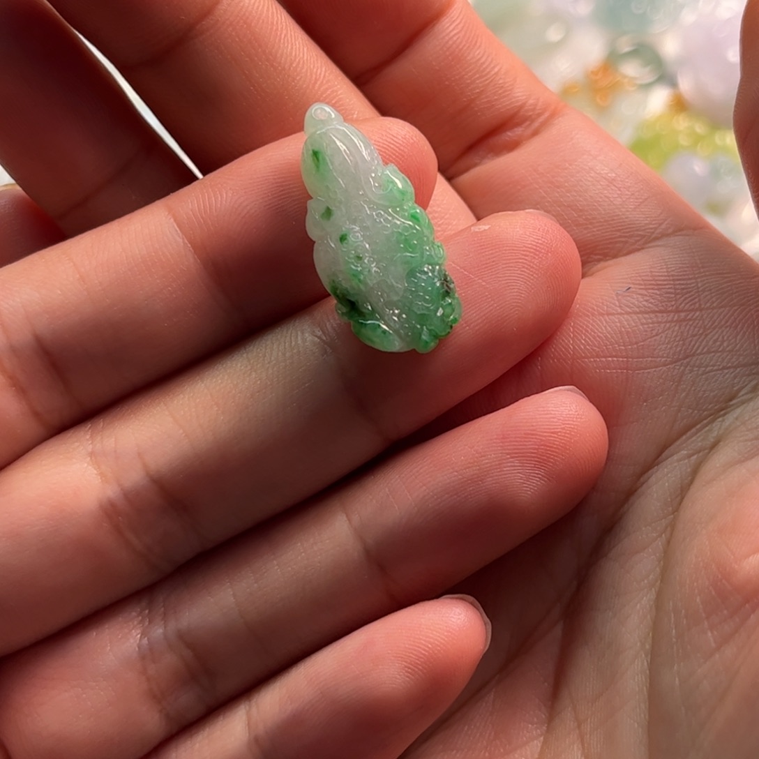定制翡翠未镶嵌翡翠