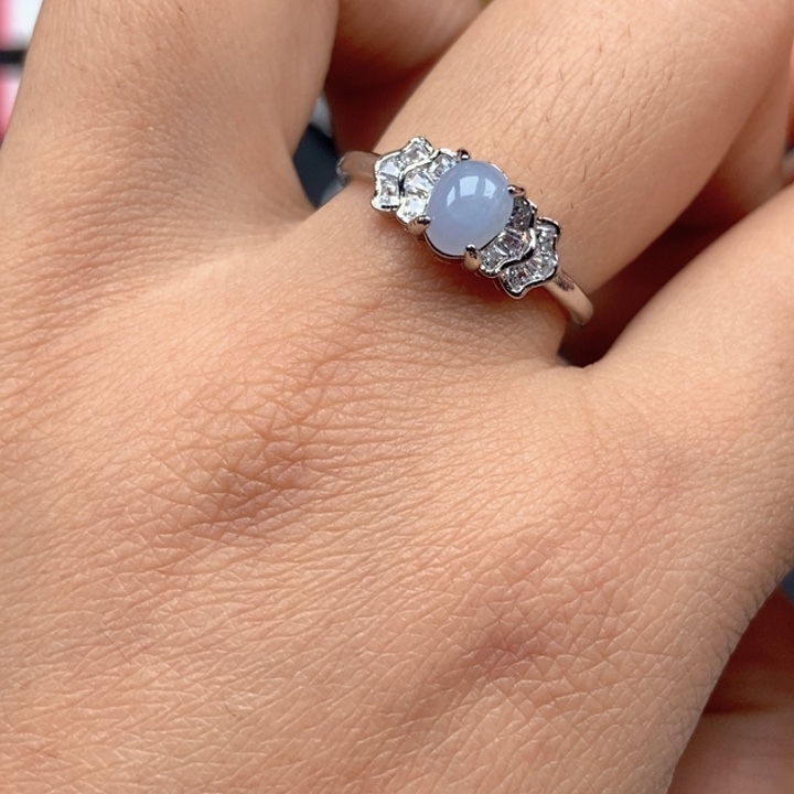 翡翠未镶嵌戒指戒指