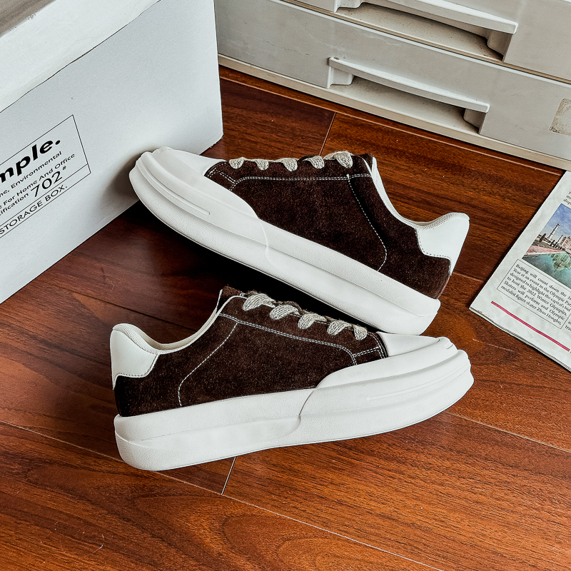 2025增高厚底男鞋四季款学生跑步潮鞋高级感小众运动平板鞋休闲鞋