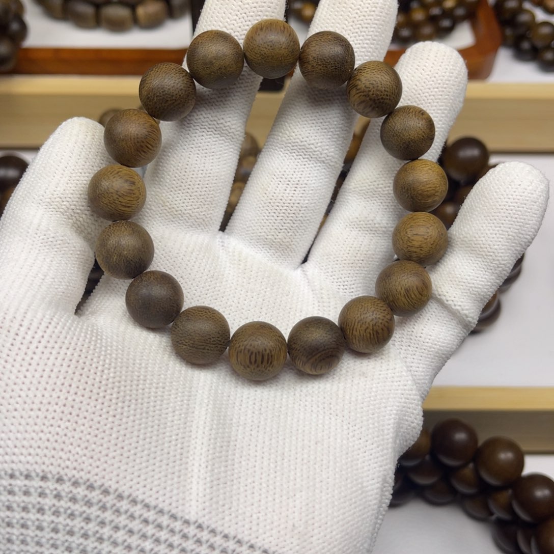 沉香手串越南芽庄白棋楠1.2