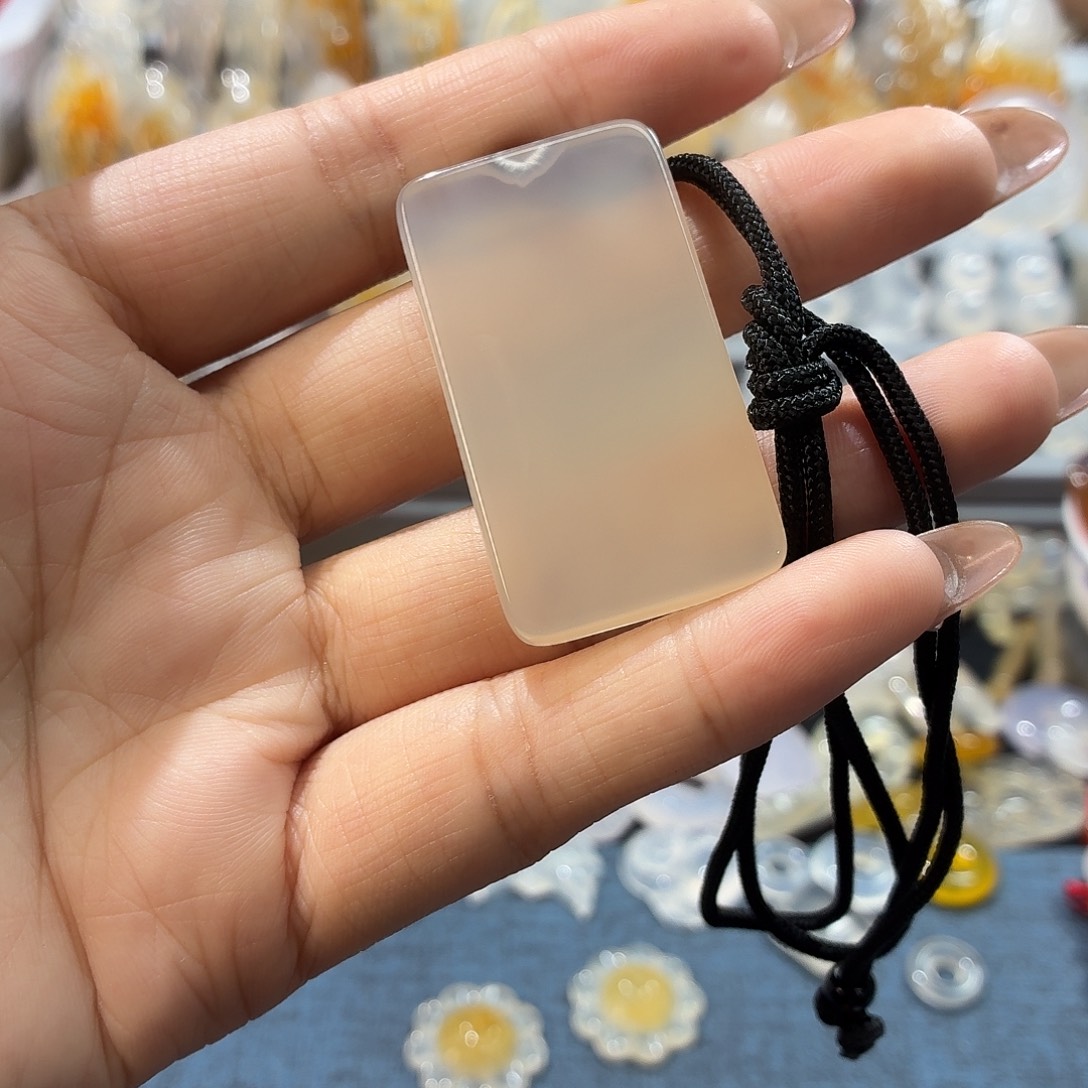 玛瑙/玉髓未镶嵌颈饰