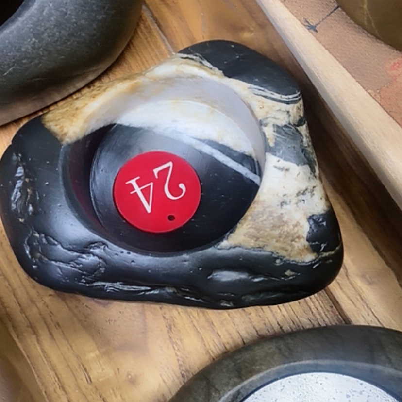 【闪购商品】一**来石头石头