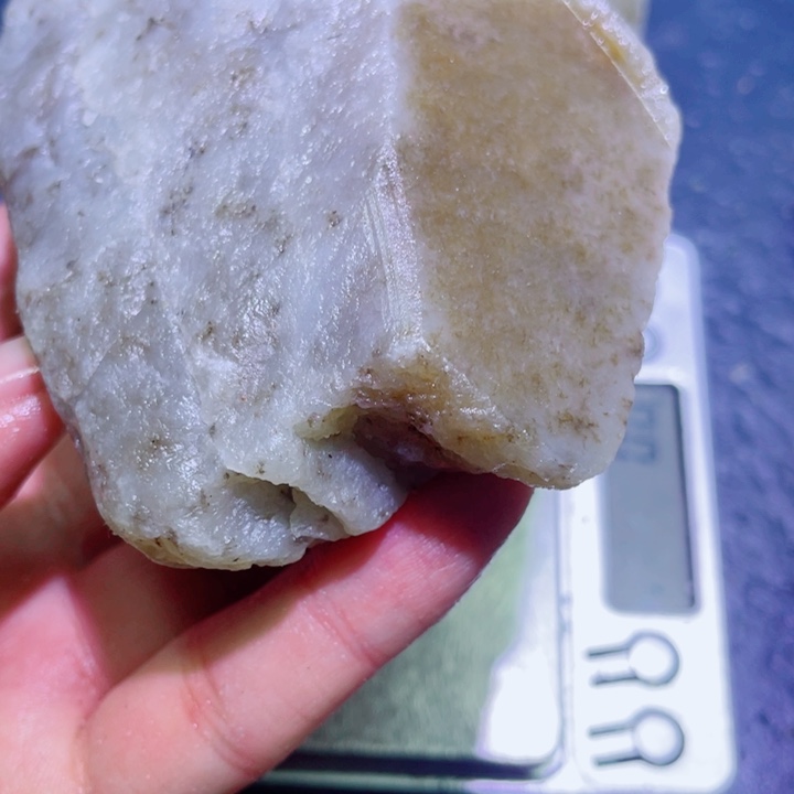 和田玉未镶嵌珠宝半成品