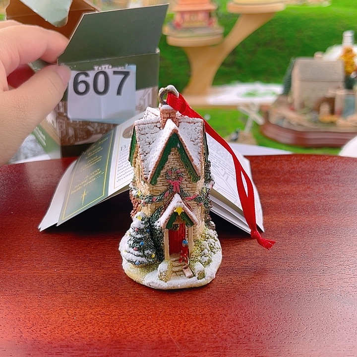 中古小房子微缩景观