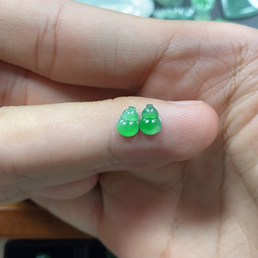 翡翠挂件未镶嵌翡翠珠宝翡翠珠宝