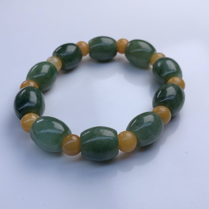 翡翠手串未镶嵌12mm！