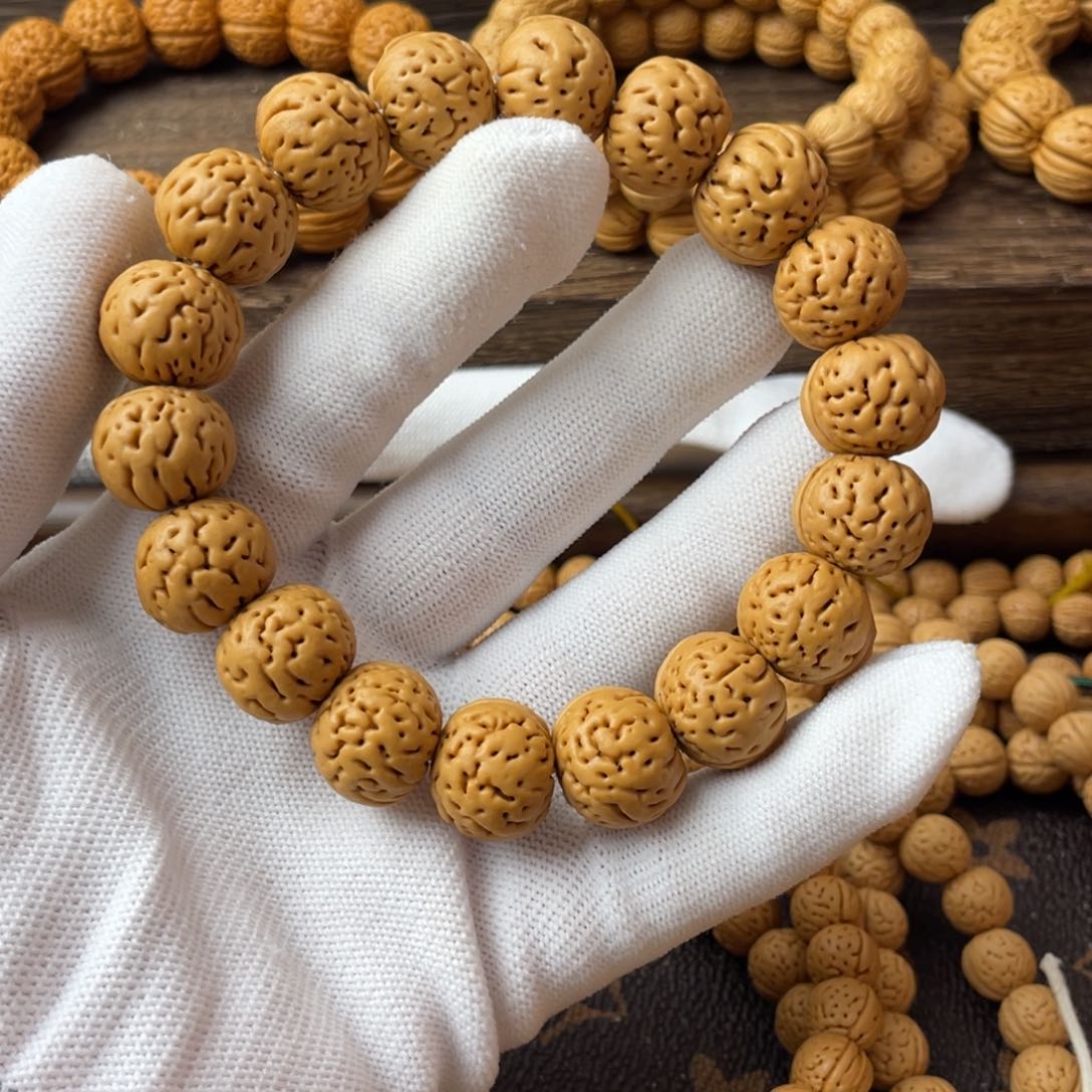 吊坠桃核慢*野生肌肉