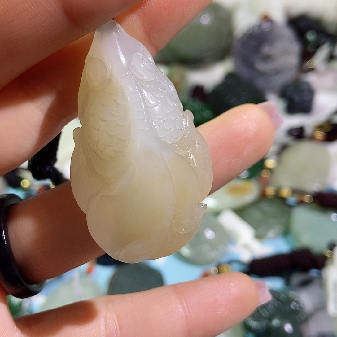 和田玉珠宝半成品未镶嵌