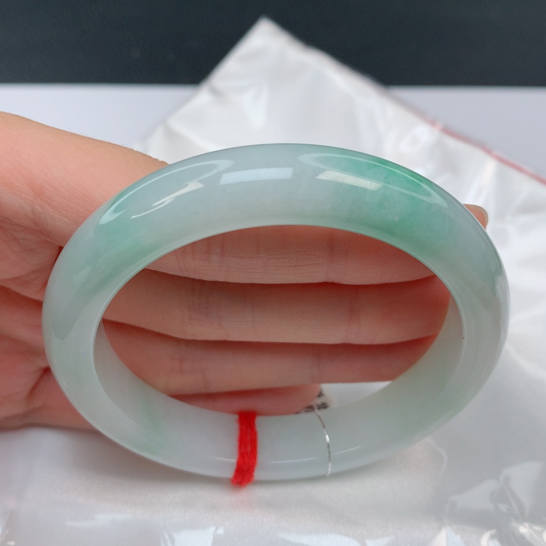 翡翠手镯未镶嵌56正圈