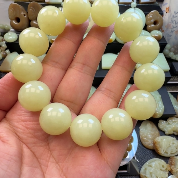 长***鹿和田玉未镶嵌套链