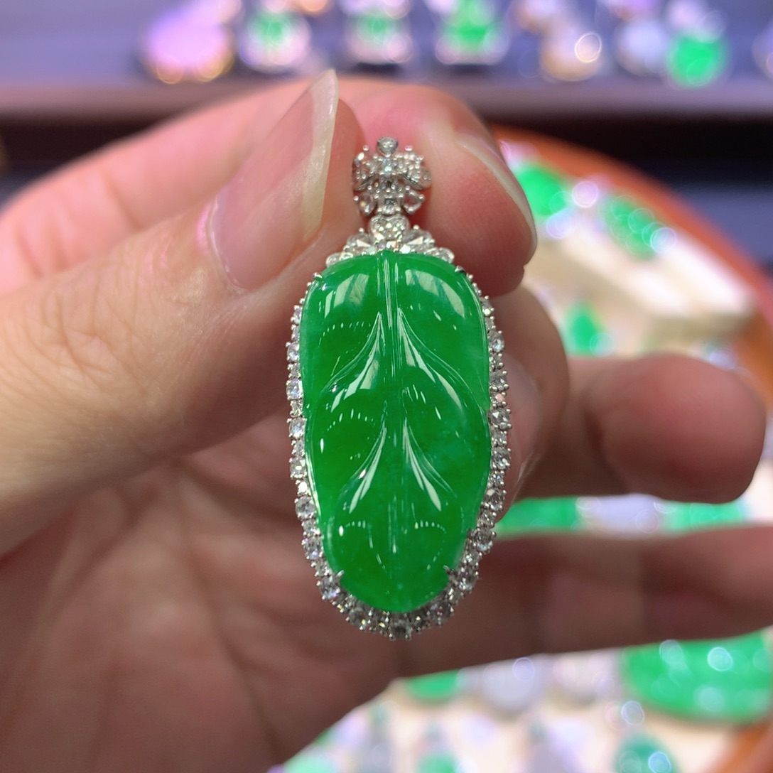 翡翠18K金镶嵌吊坠(不含链)