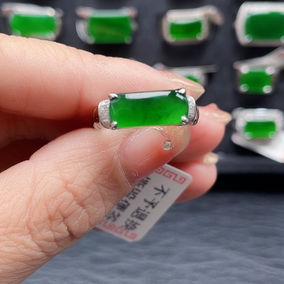 翡翠戒指银S925镶嵌编号0031