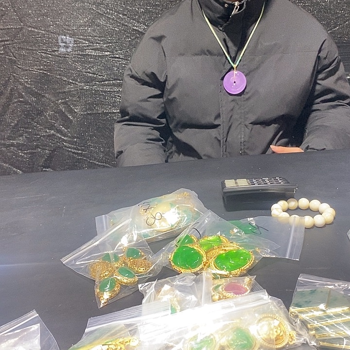 翡翠颈饰未镶嵌价格