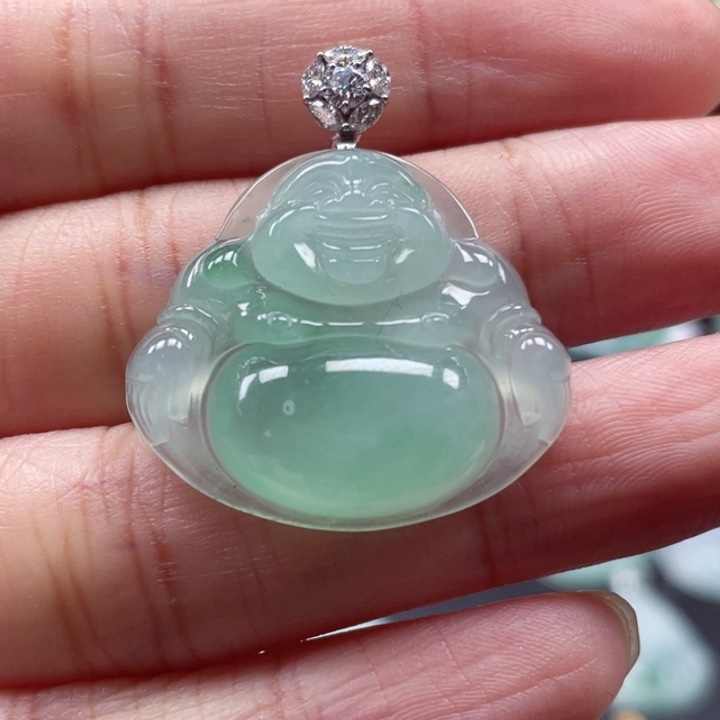 颈饰18K金镶嵌翡翠佛公