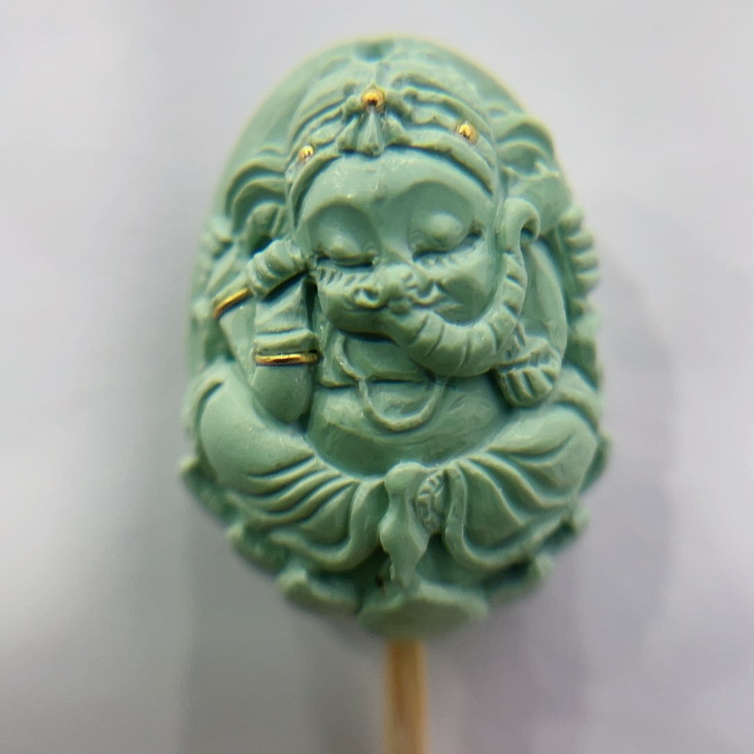 未镶嵌绿松石珠宝奇石