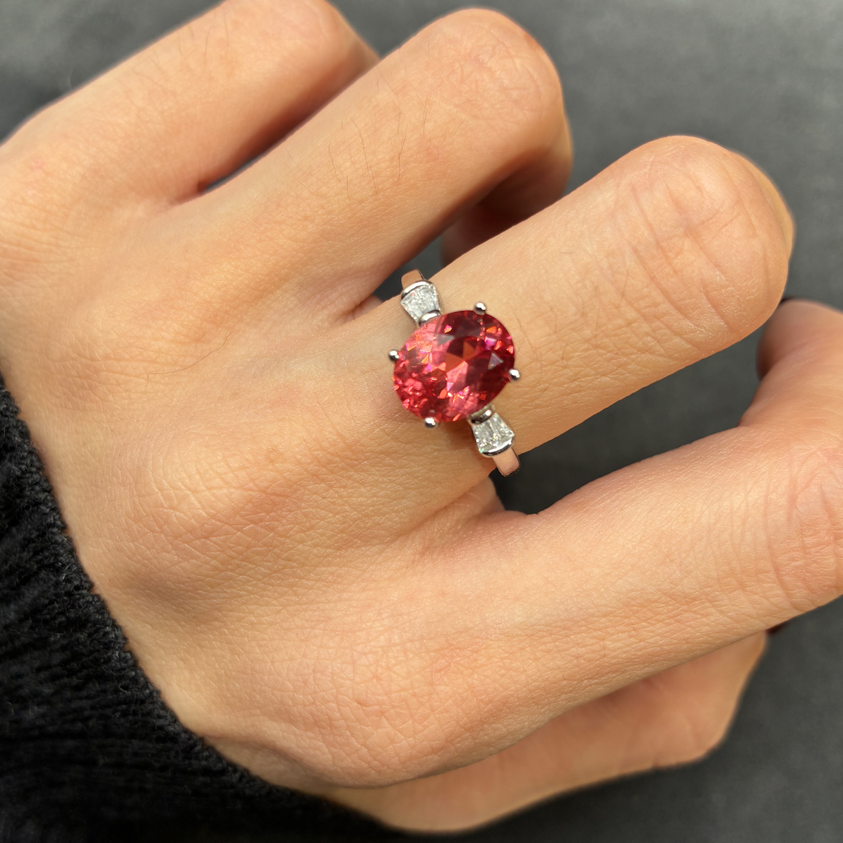 轻奢时尚款彩色蓝宝石帕帕拉恰火莲花色 S925开口戒825