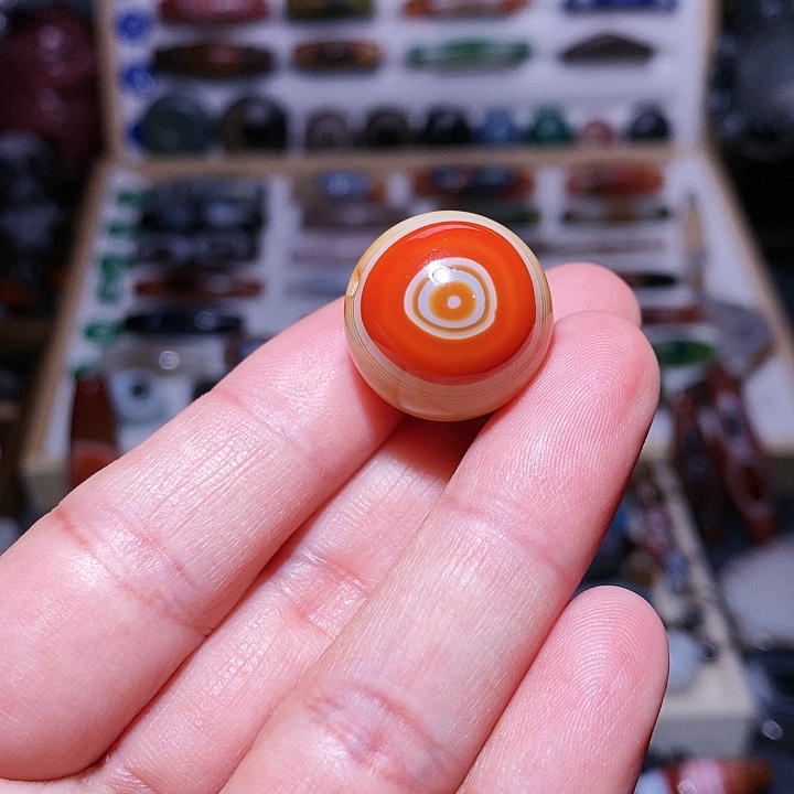 玛瑙吊坠未镶嵌…