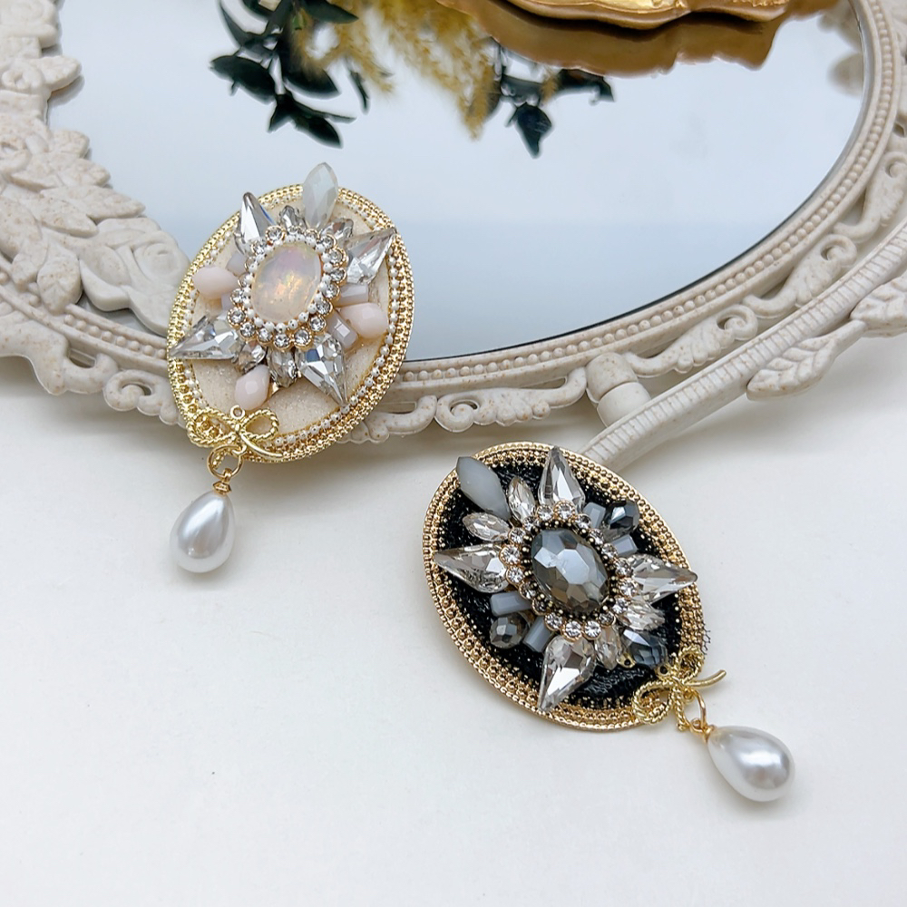 铜合金仿水晶胸针 02964 好啊商店 重工工艺胸针一个，两色 