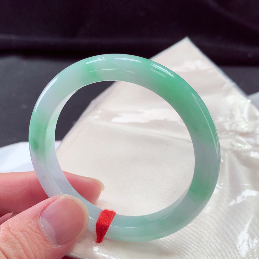 未镶嵌手镯翡翠007