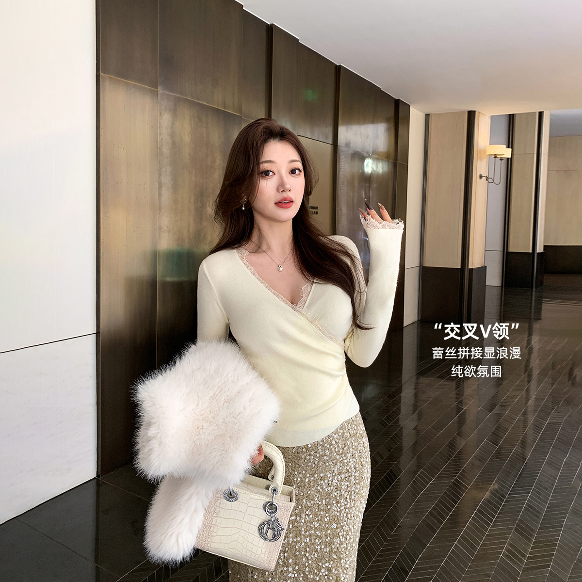 【汪汪专属】简约女秋冬上衣法式交叉V领蕾丝拼接羊毛针衫