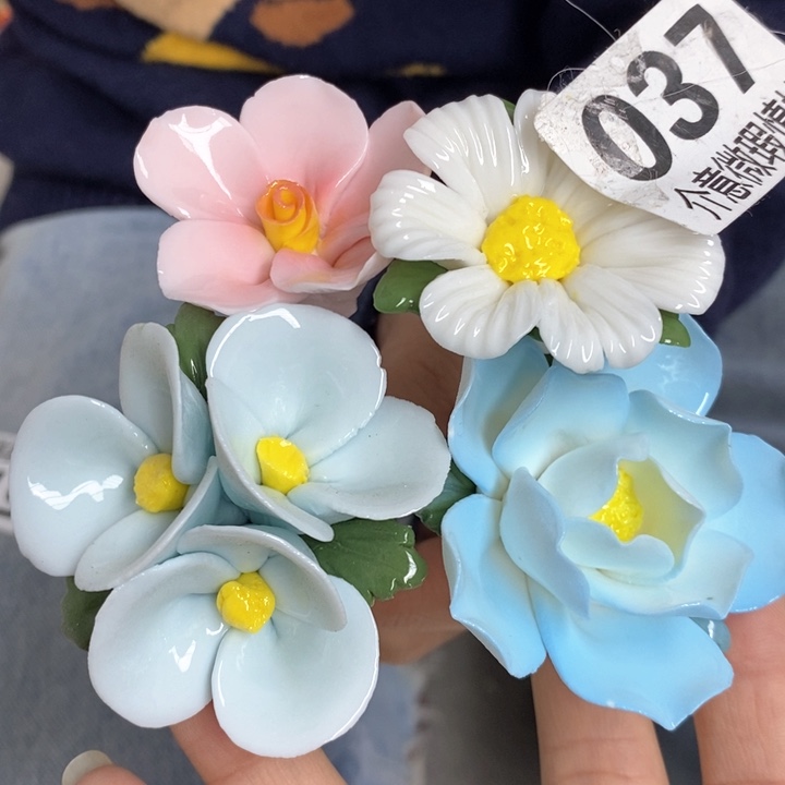 摆件陶瓷材料加工