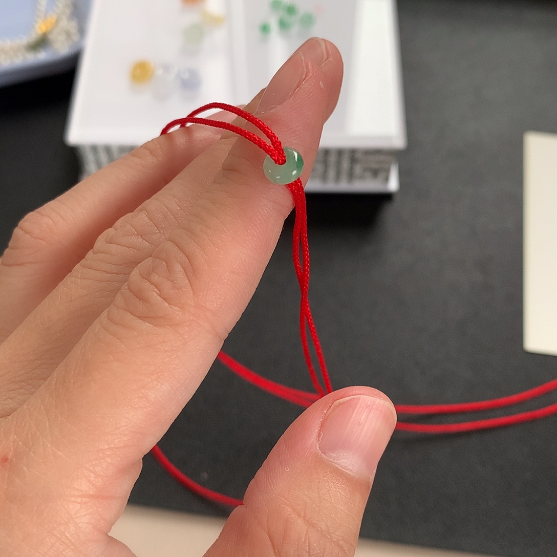 山***野翡翠未镶嵌颈饰扣