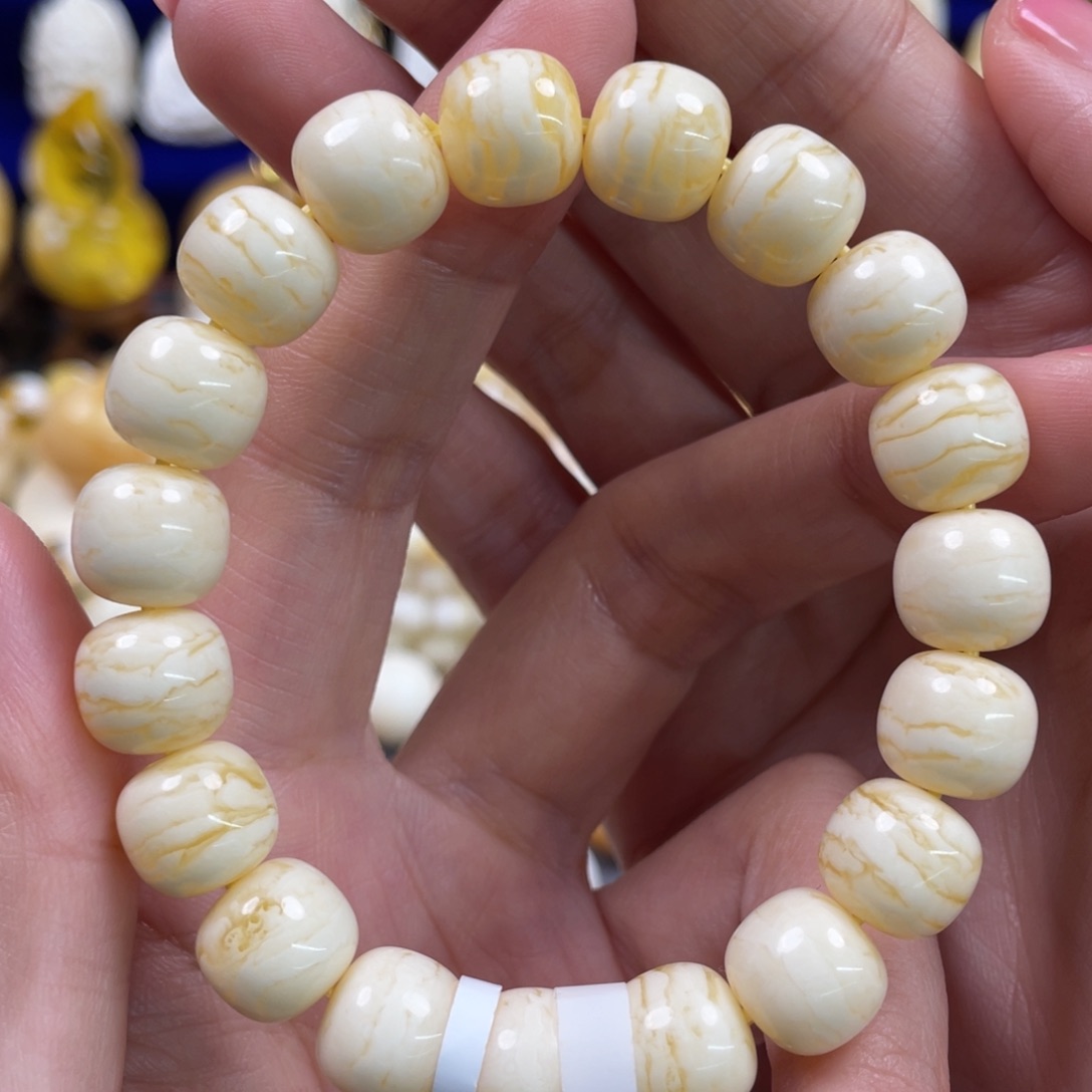 蜜蜡裸石未镶嵌琥珀蜜蜡