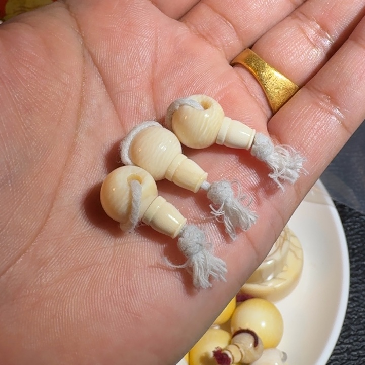 馬***晨菩提根/象牙果吊坠