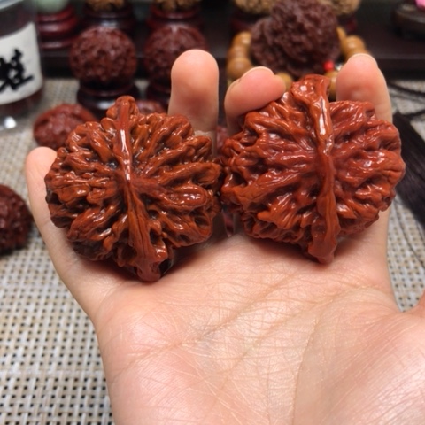 文玩核桃把件帝王 50尺