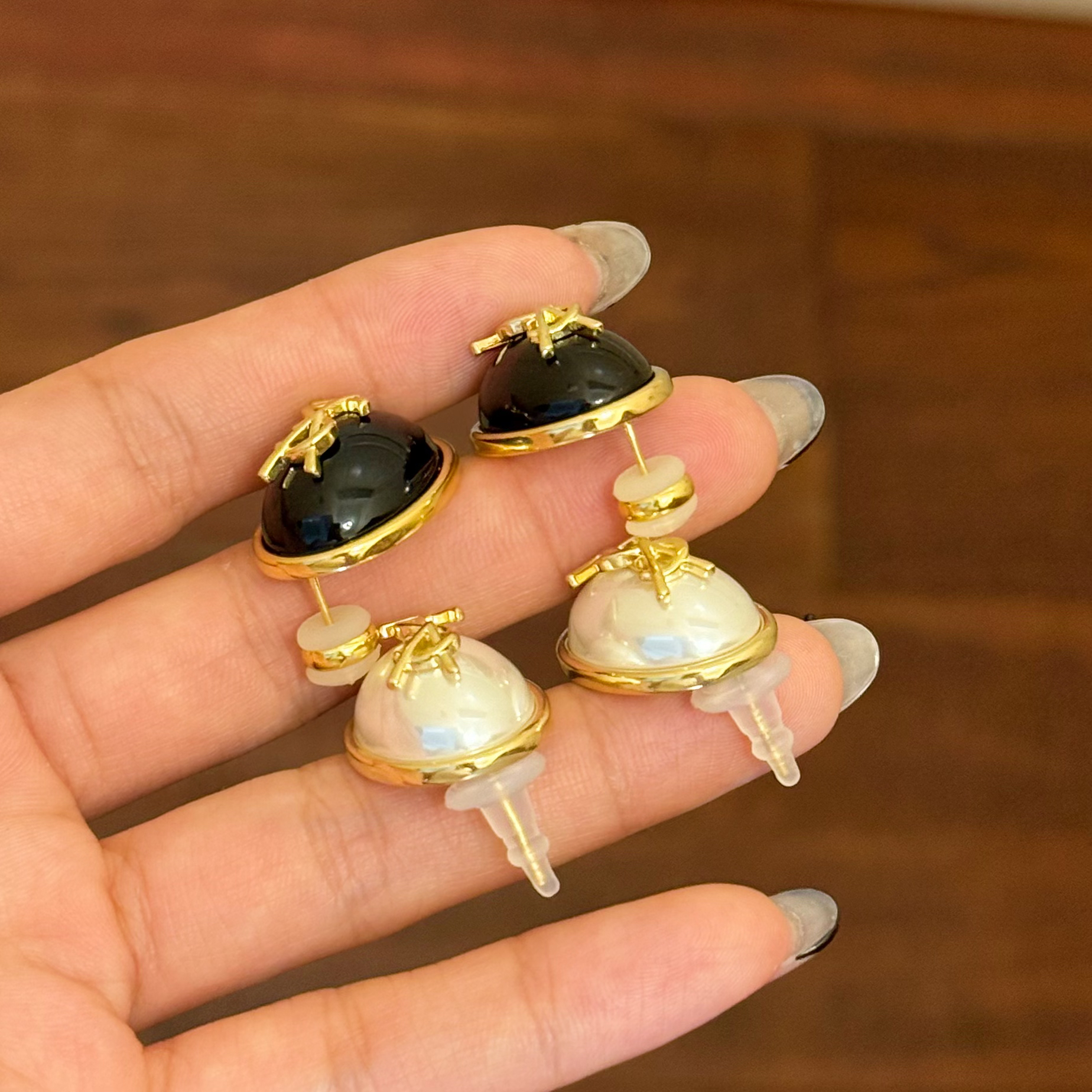 铜合金仿珍珠耳饰 E0679 时尚字母个性大牌耳钉