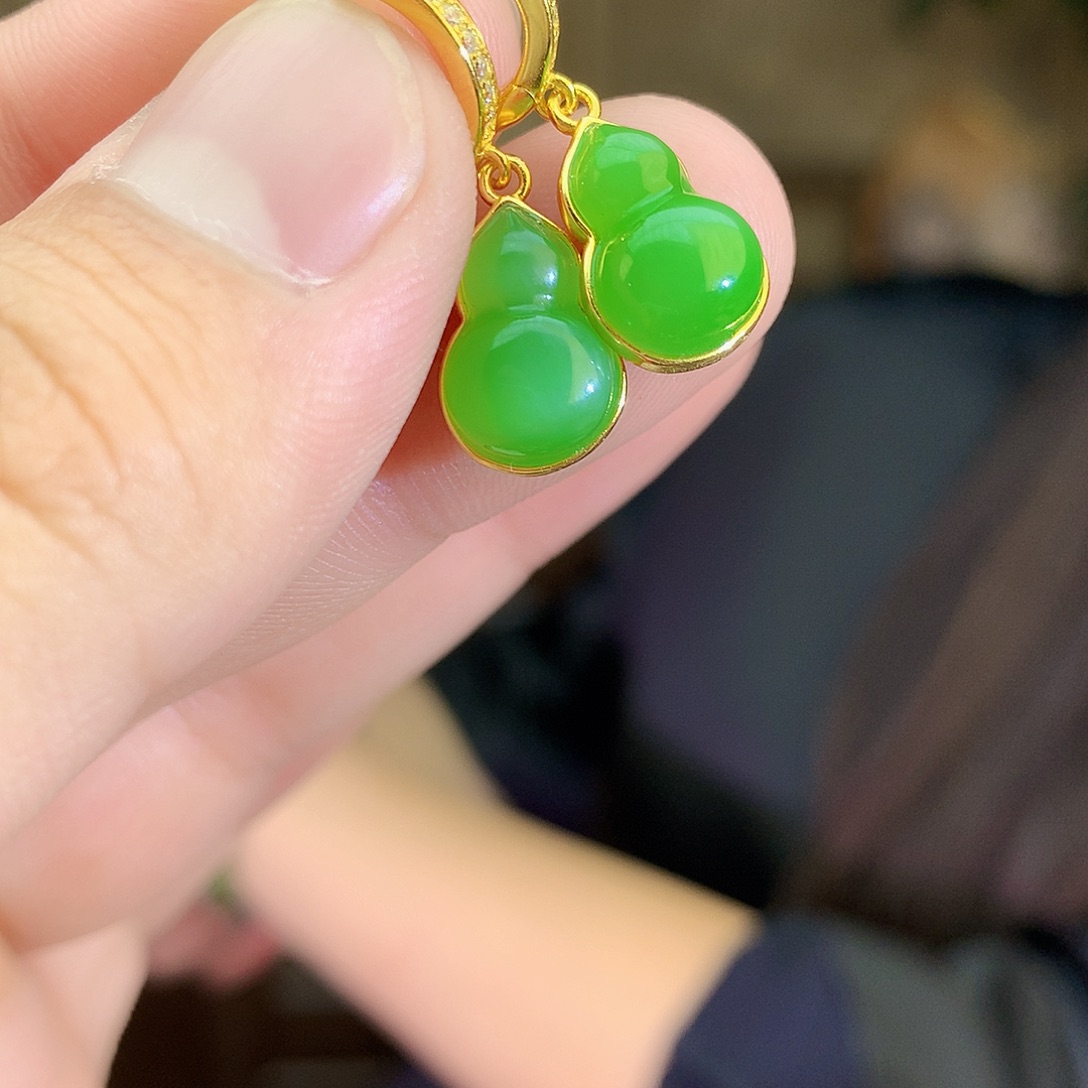 吊坠(不含链)银S925镶嵌和田玉（碧玉）封底