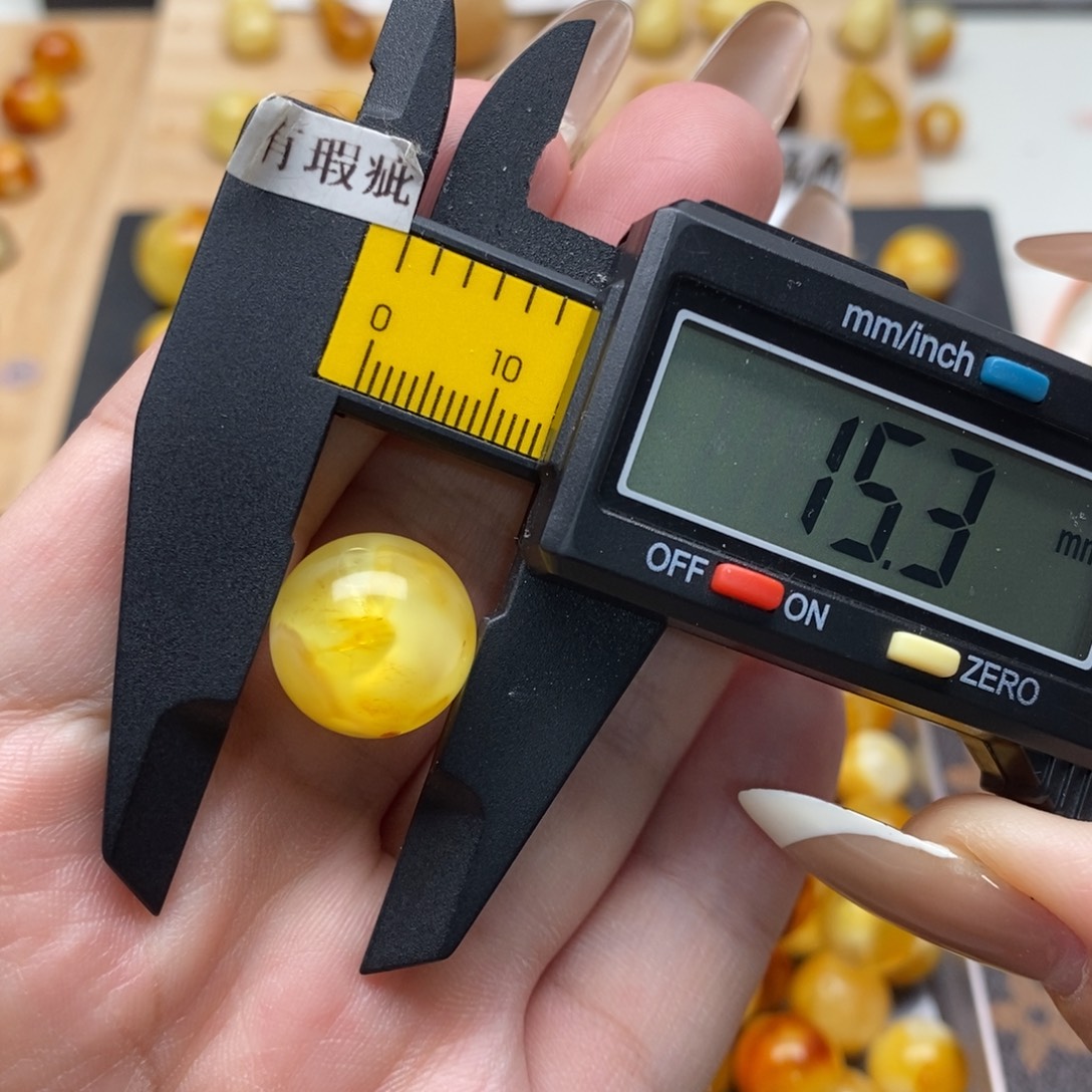 琥珀未镶嵌珠宝奇石蜜蜡1167