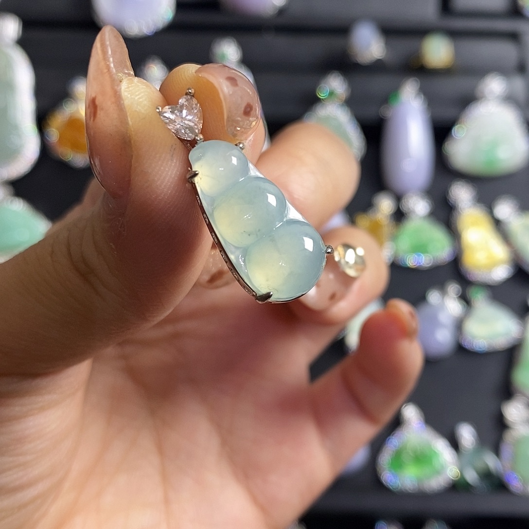 翡翠银S925镶嵌颈饰天然翡翠