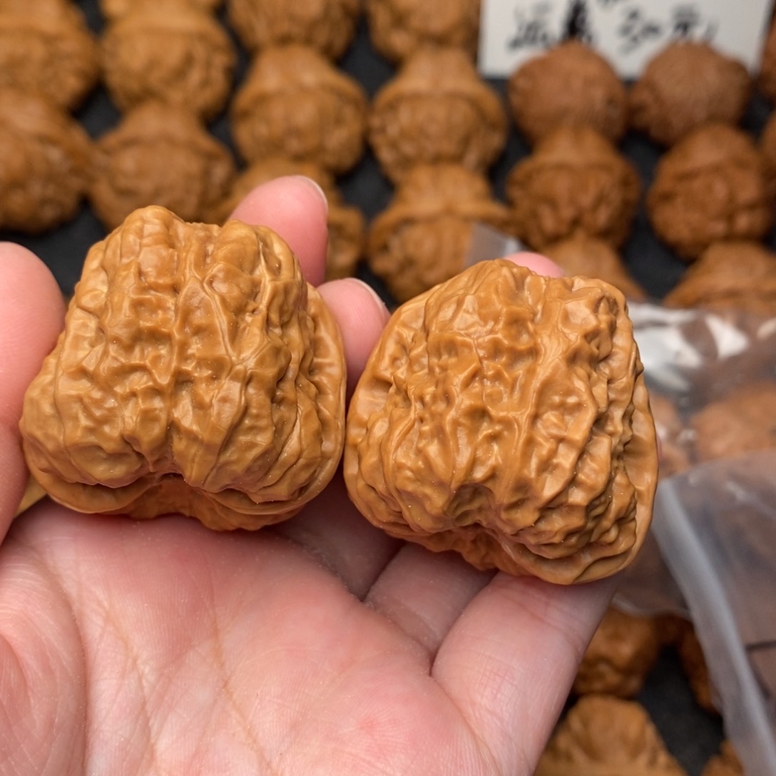 文玩核桃把件小**?蛤蟆37