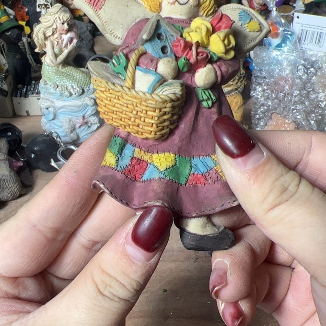 小***念陶瓷树脂工艺品摆件