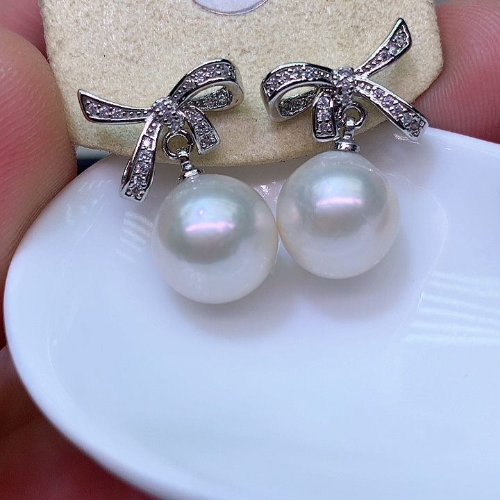 银S925镶嵌耳饰淡水珍珠