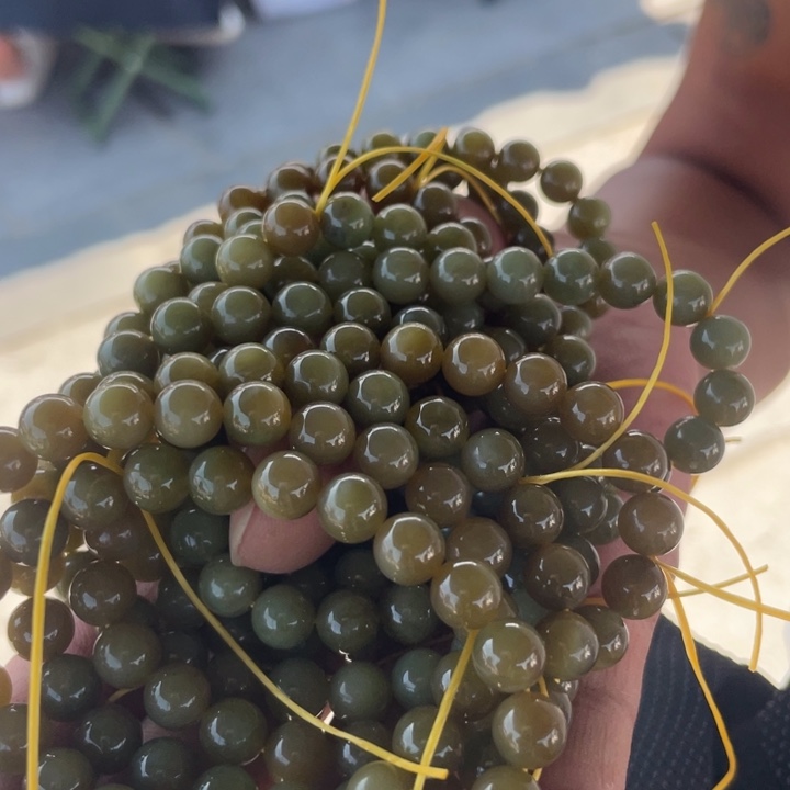 和田玉未镶嵌颈饰多样性发货，发其一