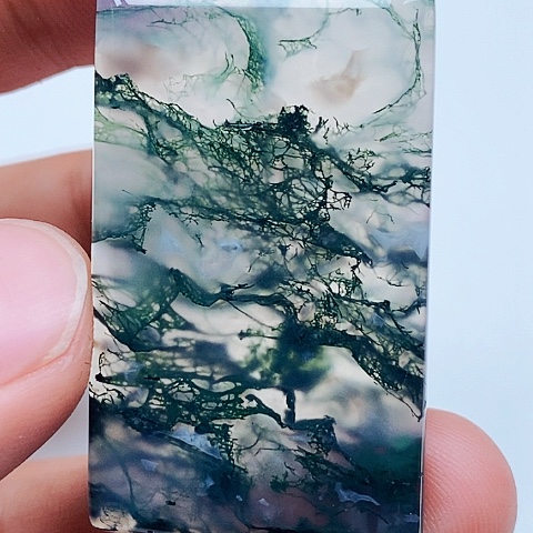 玛瑙/玉髓颈饰未镶嵌?