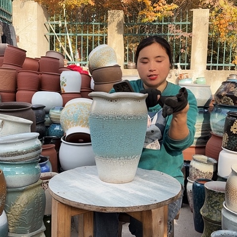 口20高31瑕疵盆子。