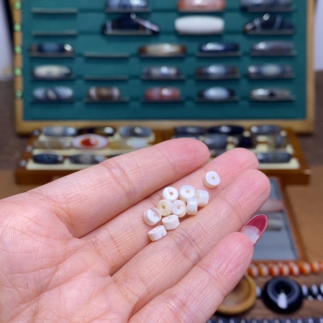 媚***娘玛瑙/玉髓未镶嵌珠宝半成品坏珠子补发