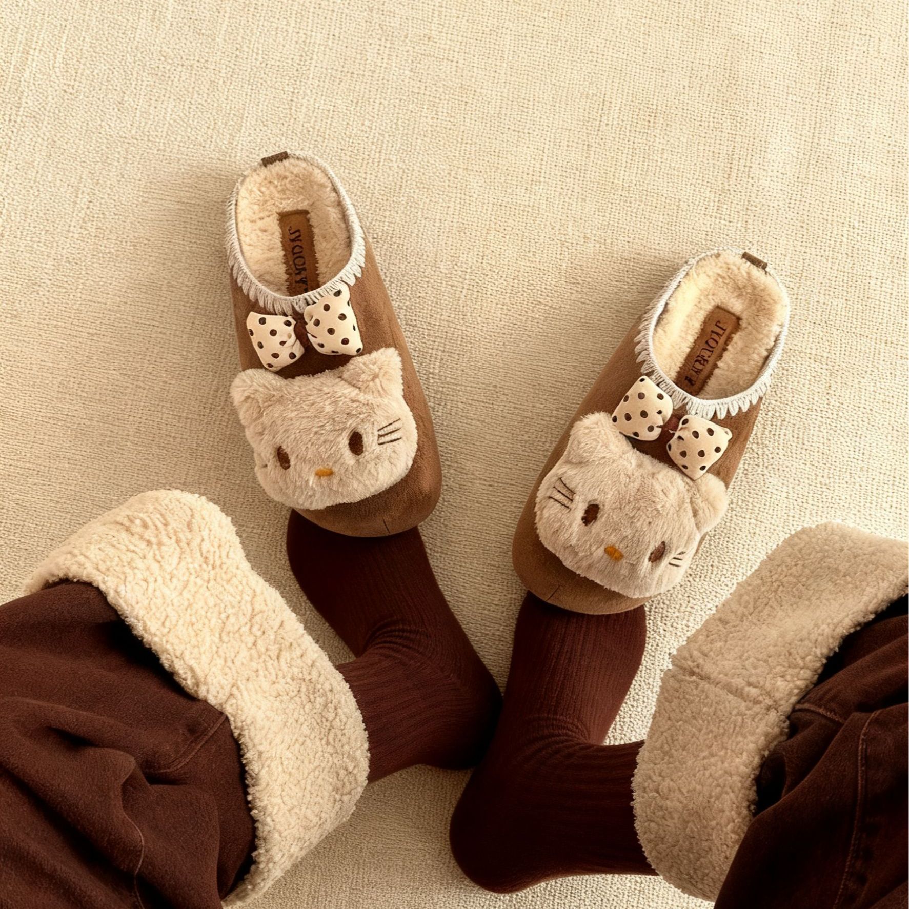 【加绒】kitty可爱包头拖鞋女外穿2025春秋季新款厚底勃肯拖鞋