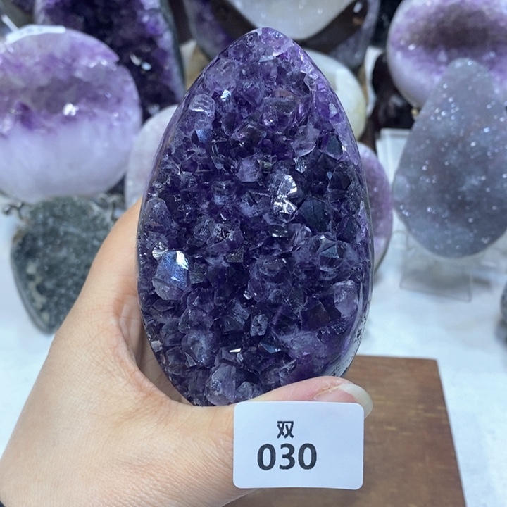 水晶大型摆件（非配饰）未镶嵌